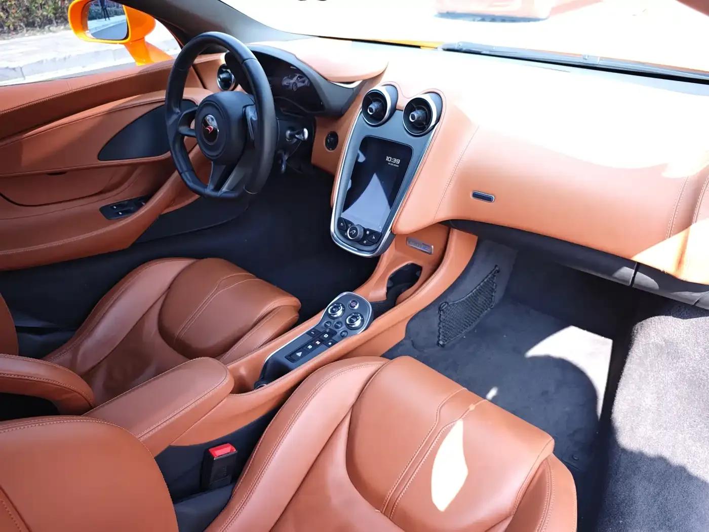 McLaren 540C 2015 3.8T Coupe — миниатюра 12