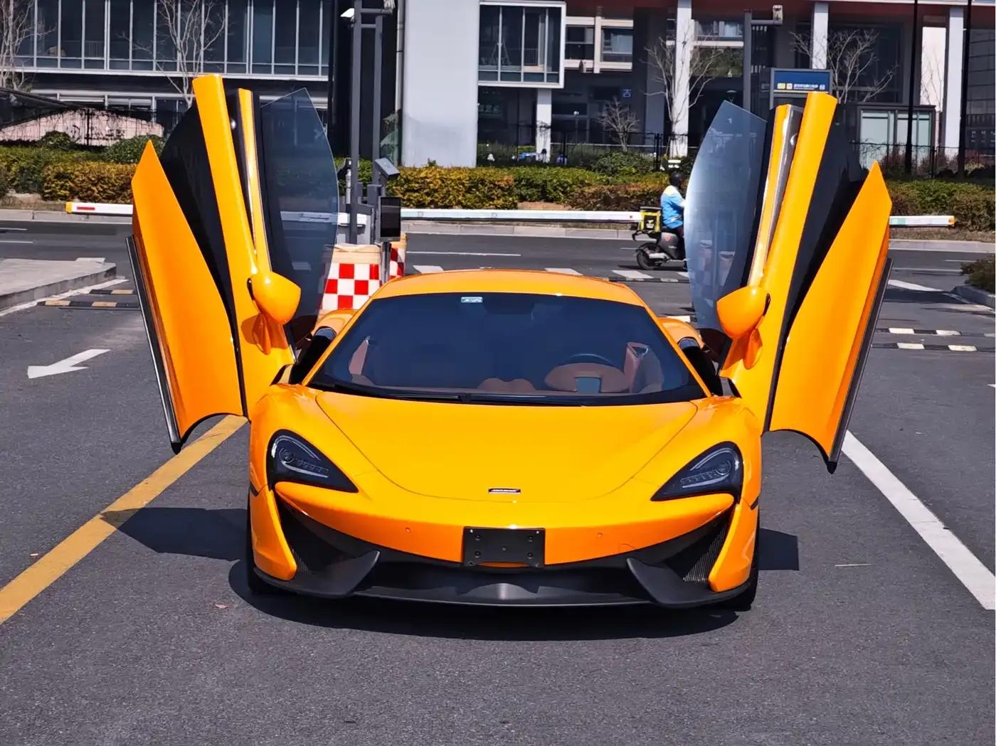 McLaren 540C 2015 3.8T Coupe — миниатюра 3