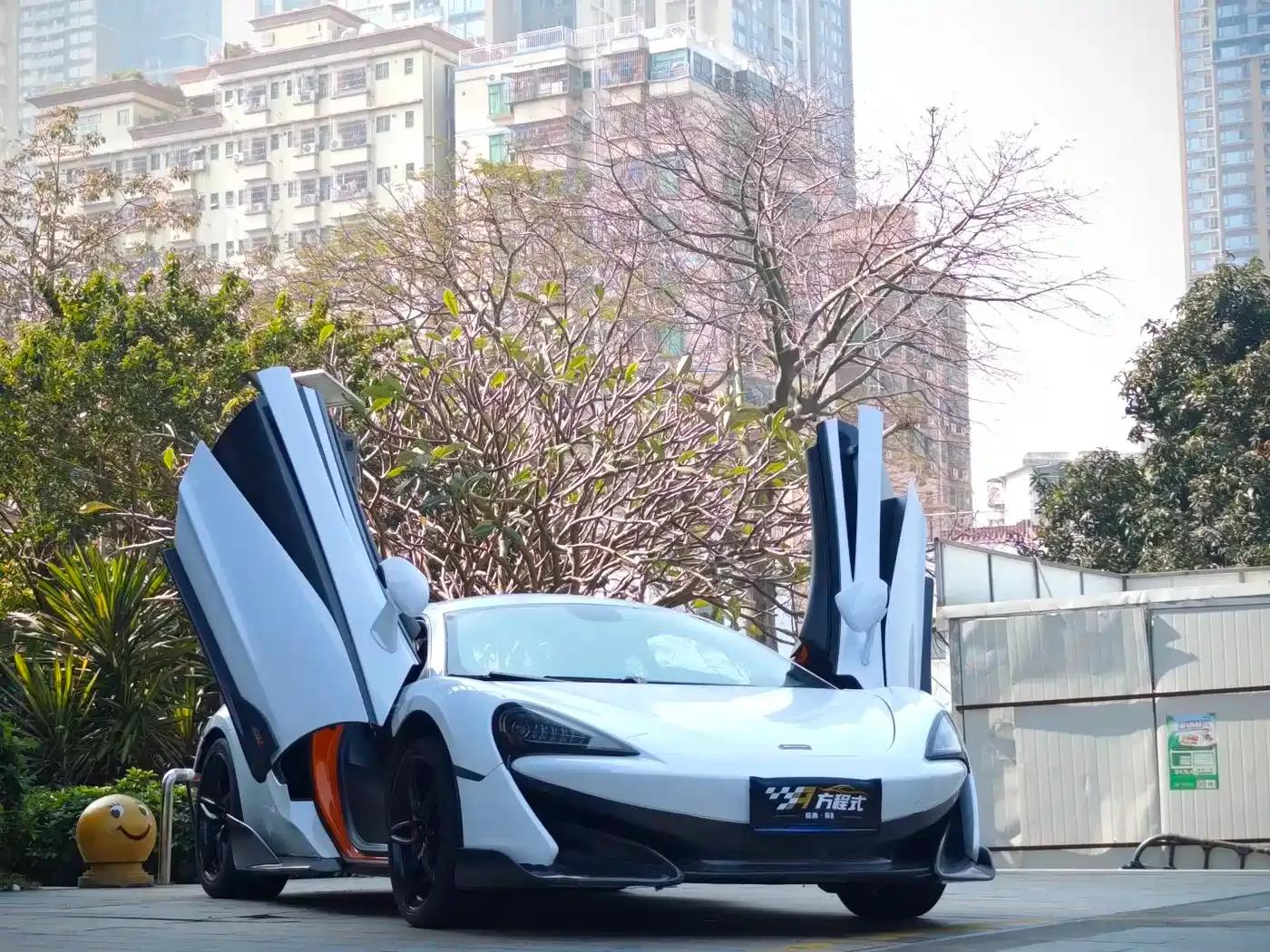 McLaren 540C 2015 3.8T Coupe — миниатюра 2