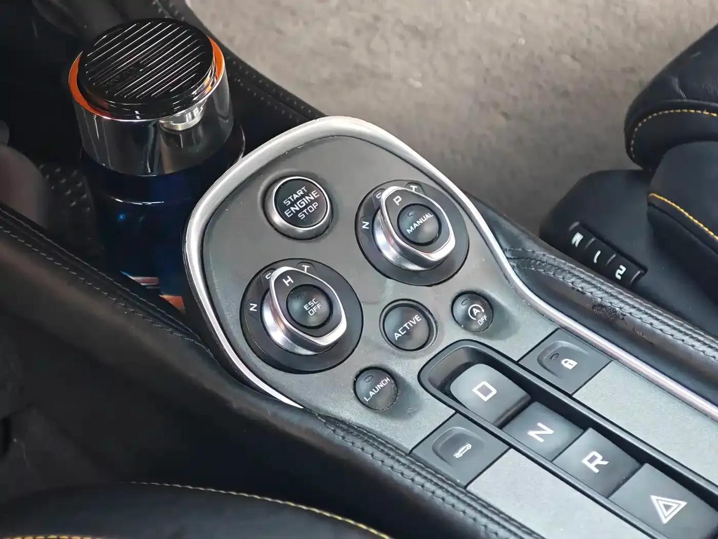 McLaren 540C 2015 3.8T Coupe — миниатюра 15