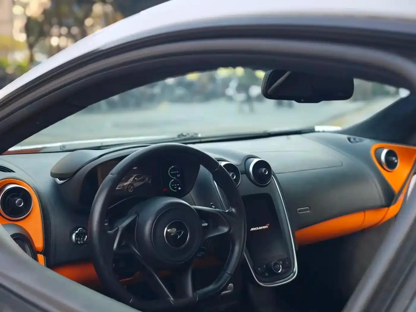 McLaren 540C 2015 3.8T Coupe — миниатюра 10