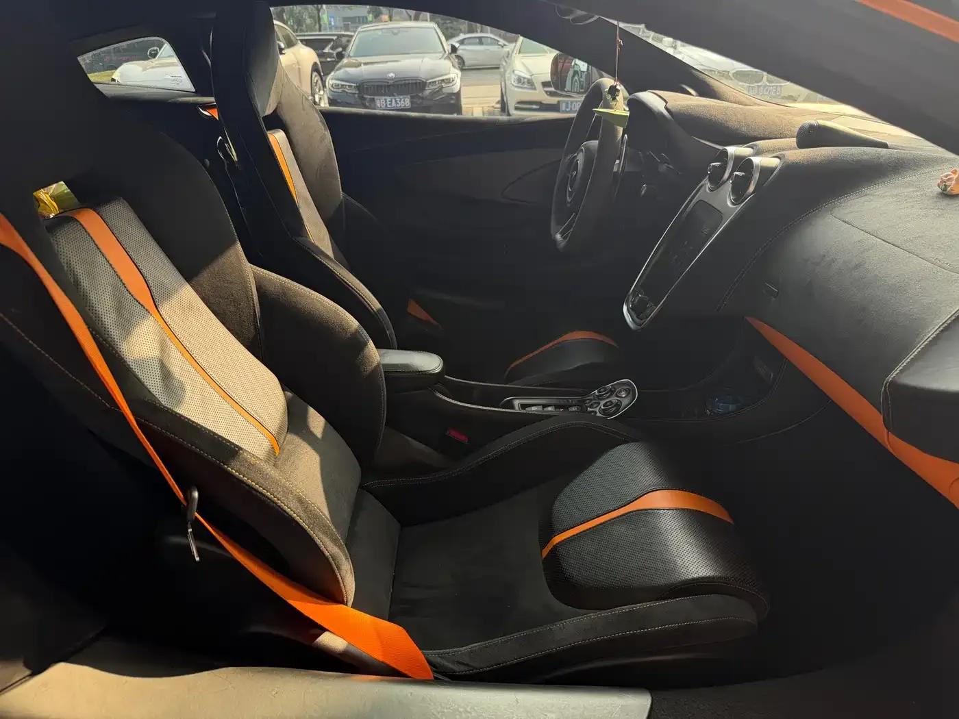 McLaren 540C 2019 3.8T Coupe — миниатюра 12
