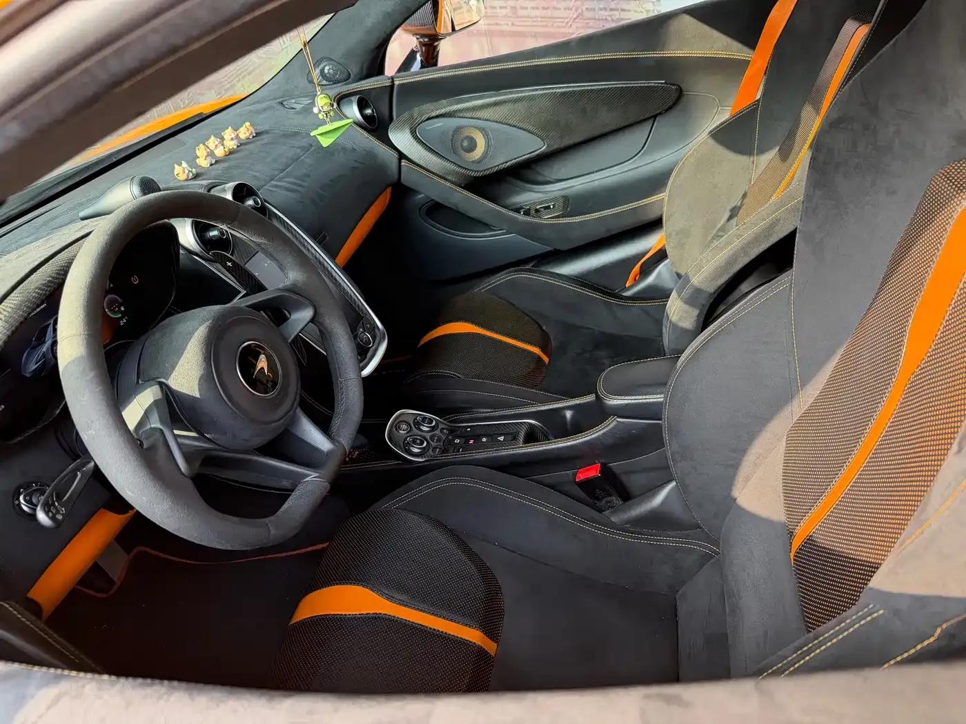McLaren 540C 2019 3.8T Coupe — миниатюра 13