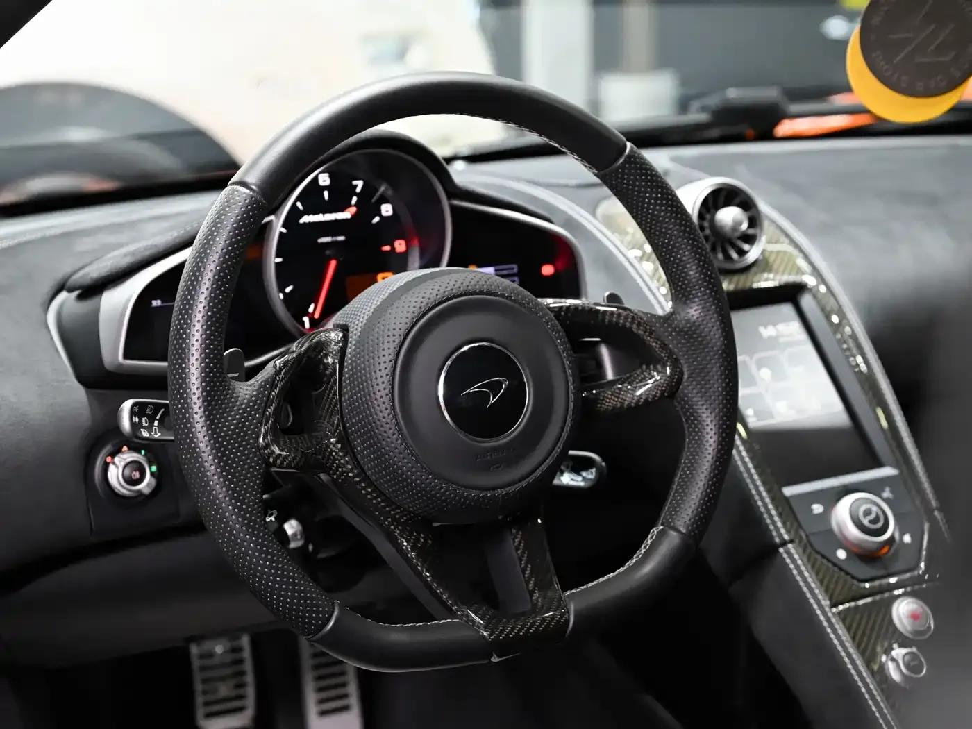 McLaren 650S 2014 3.8T Coupe — миниатюра 12