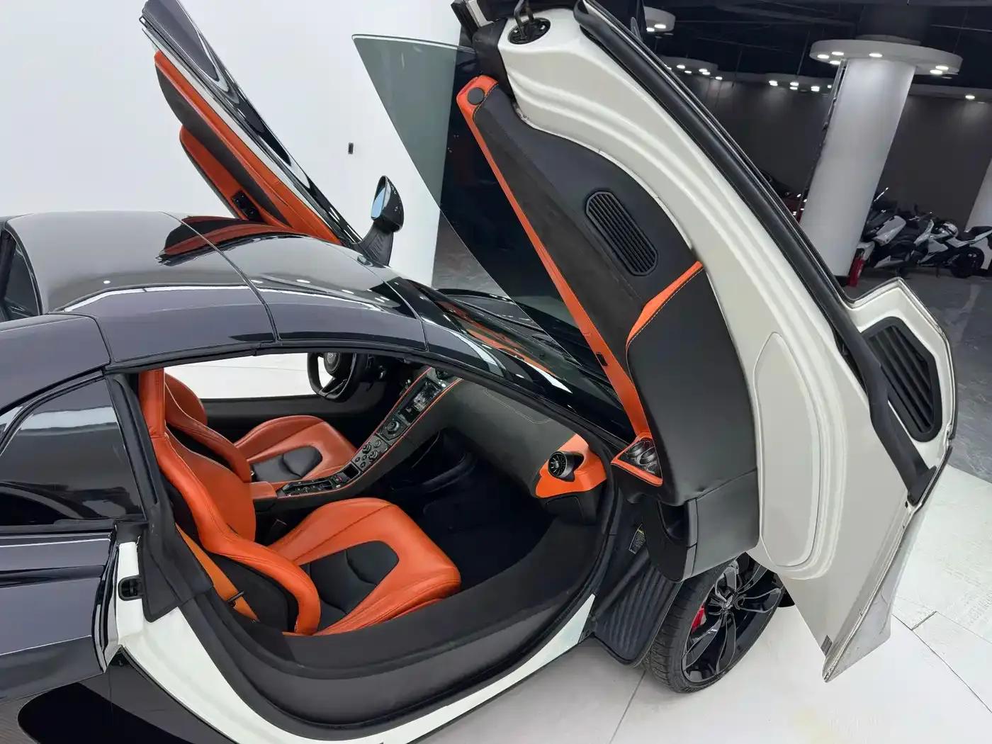 McLaren 12C 2013 3.8T SPIDER — миниатюра 15
