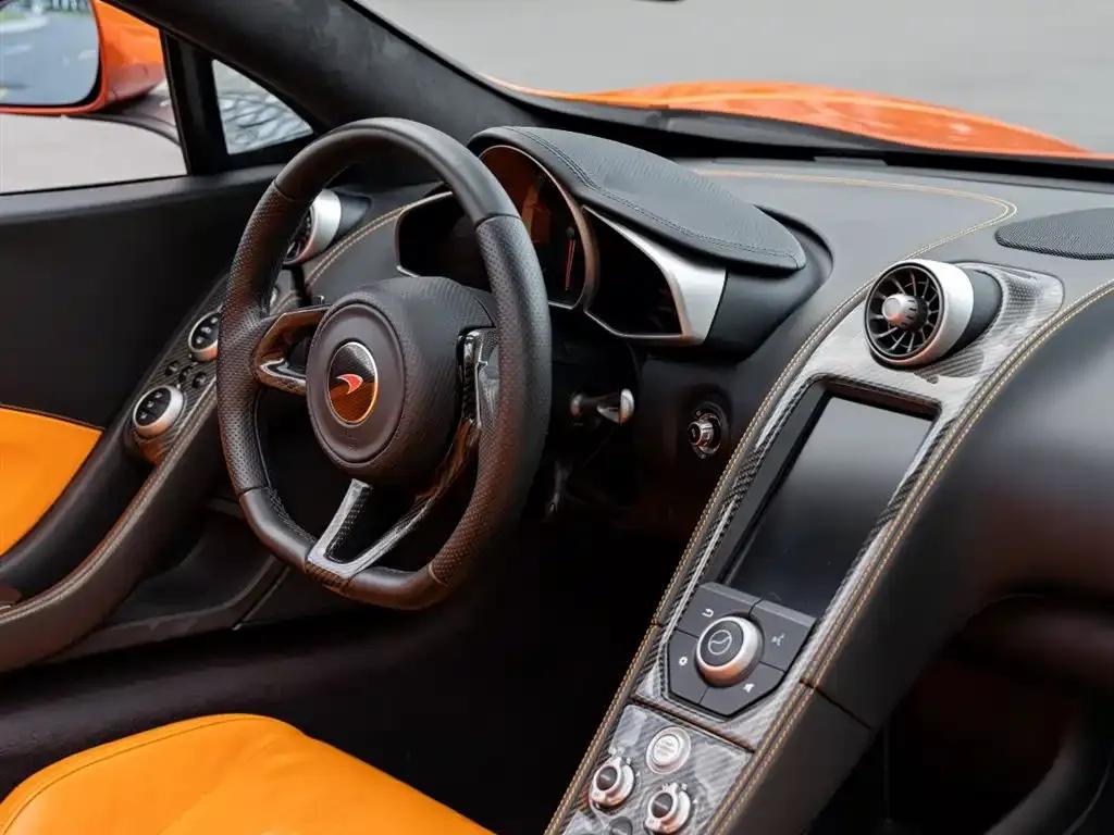 McLaren 12C 2013 3.8T SPIDER — миниатюра 10