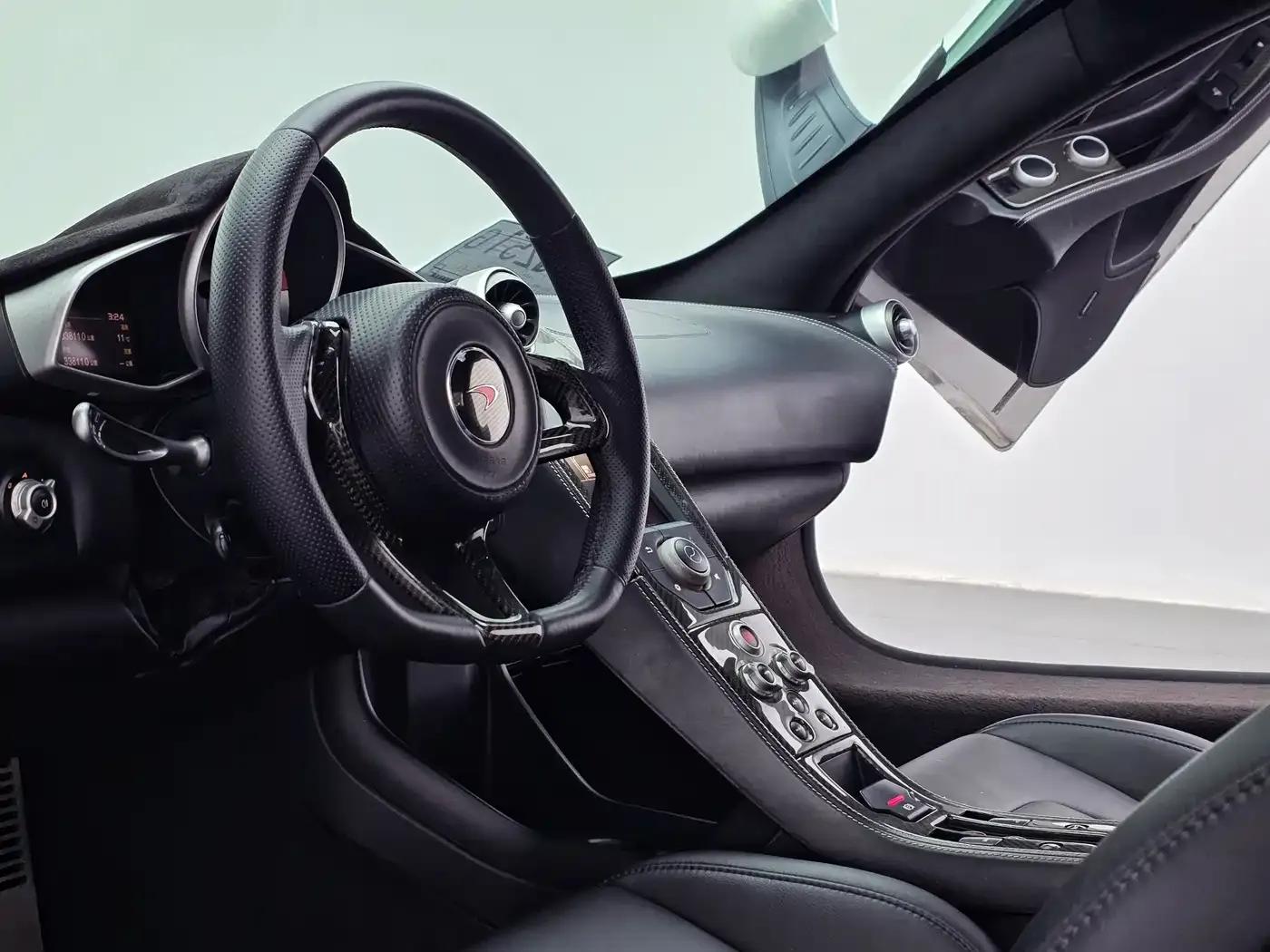 McLaren 12C 2013 3.8T SPIDER — миниатюра 19