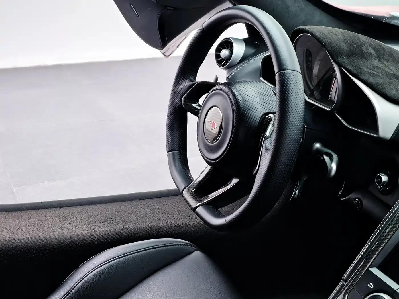 McLaren 12C 2013 3.8T SPIDER — миниатюра 28