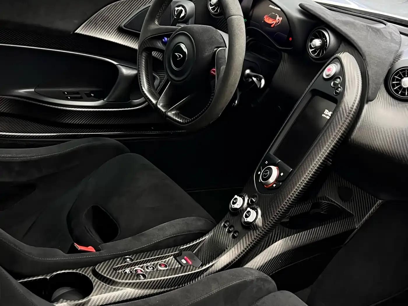 McLaren P1 2014 3.8T Standard Model — миниатюра 22