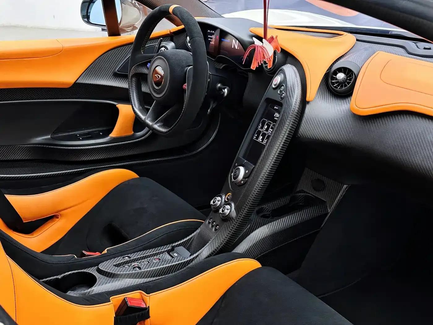 McLaren P1 2014 3.8T Standard Model — миниатюра 23