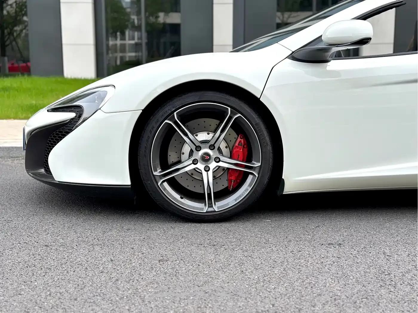 McLaren 625C 2015 3.8T Spider — миниатюра 10