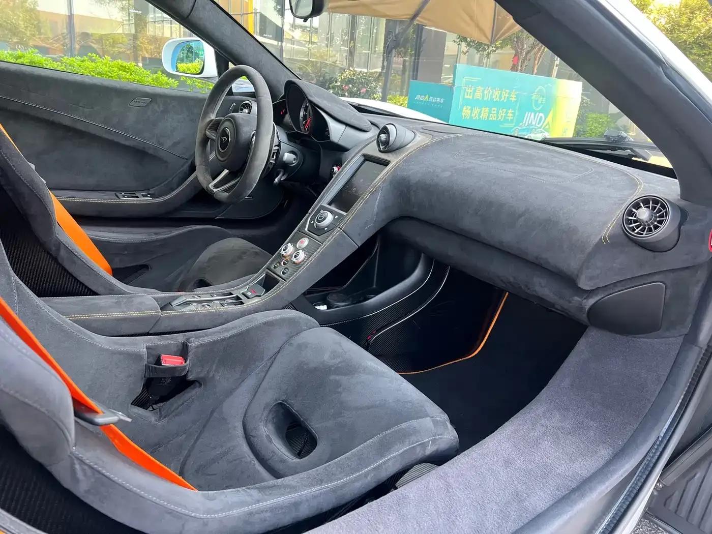 McLaren 675LT 2017 3.8L Automatic — миниатюра 8