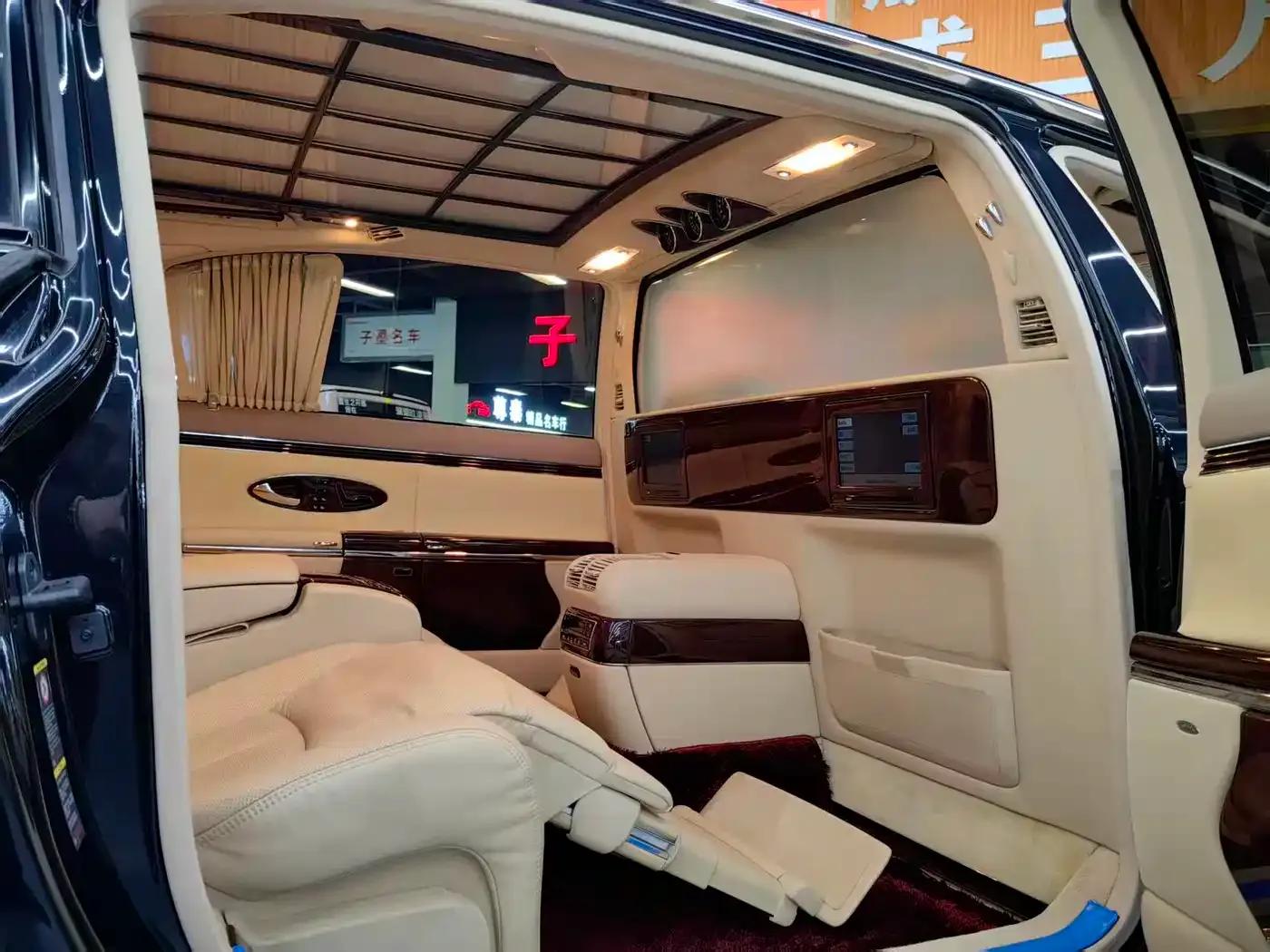 Maybach 2009 6.0T 62 Zeppelin — миниатюра 13