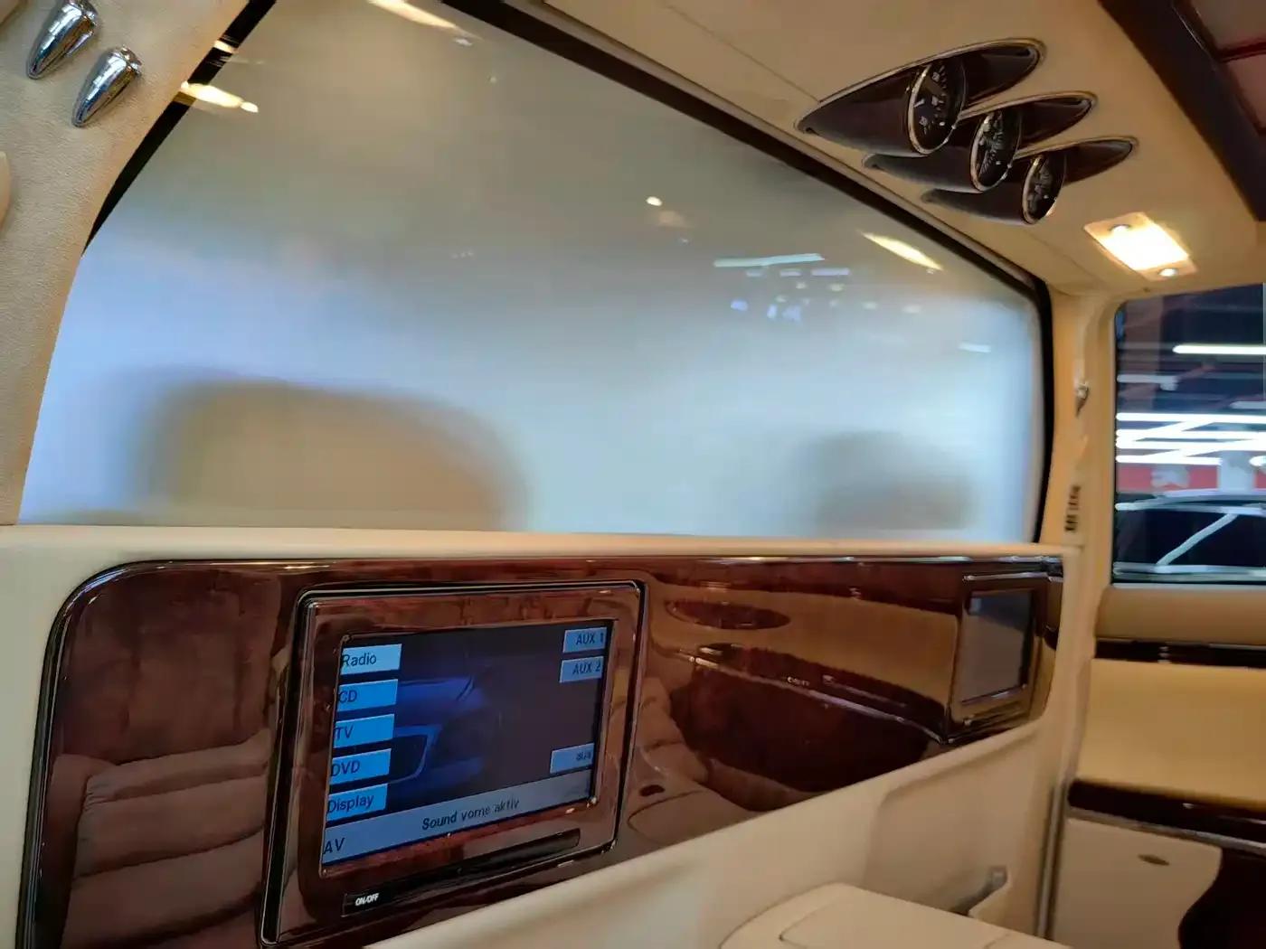 Maybach 2009 6.0T 62 Zeppelin — миниатюра 17