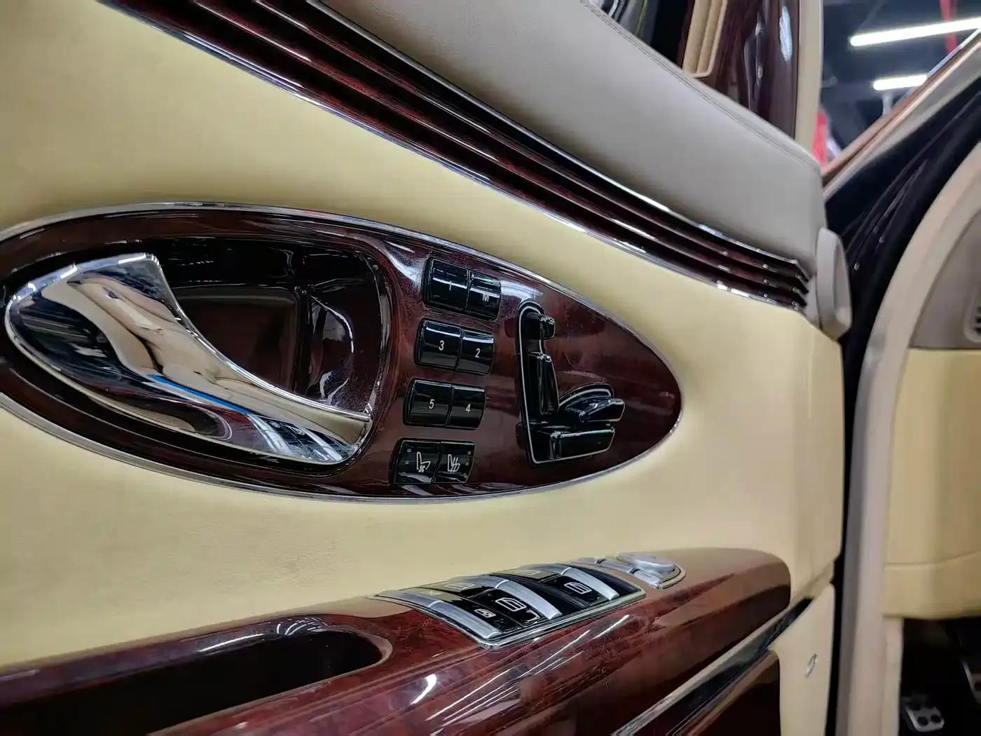 Maybach 2009 6.0T 62 Zeppelin — миниатюра 9