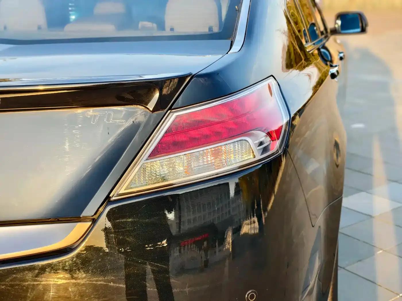 Acura TL 2010 3.5 Premium Edition — миниатюра 13