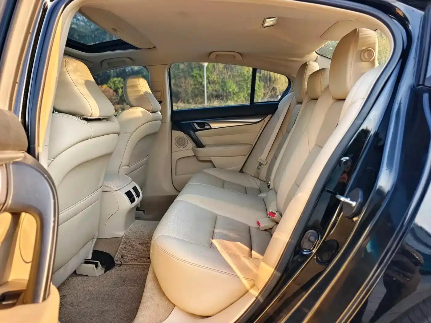 Acura TL 2010 3.5 Premium Edition — миниатюра 17