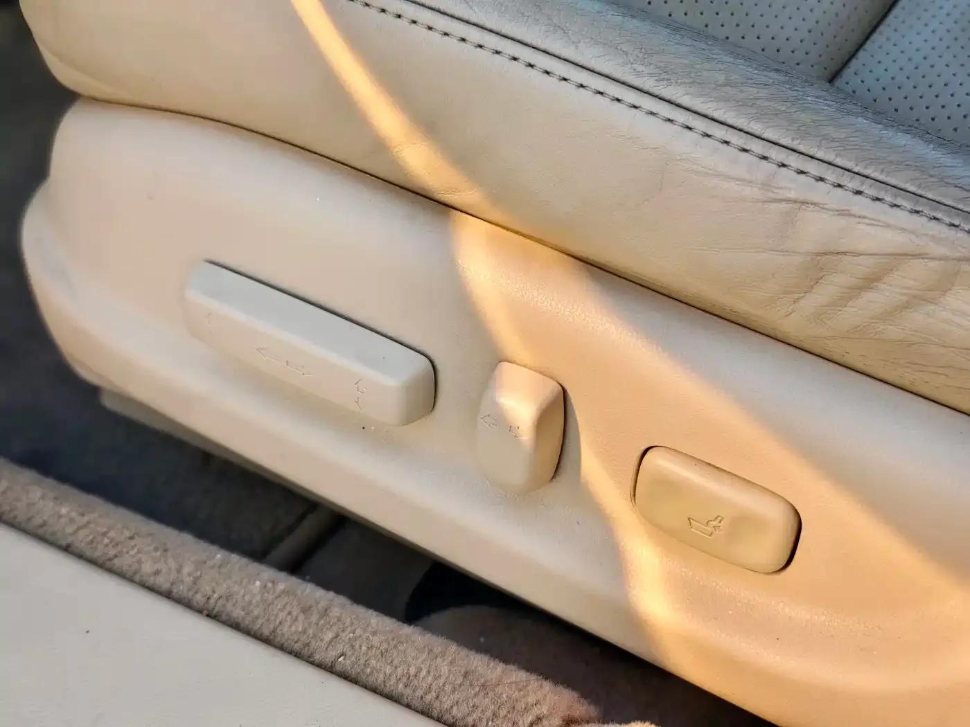 Acura TL 2010 3.5 Premium Edition — миниатюра 26
