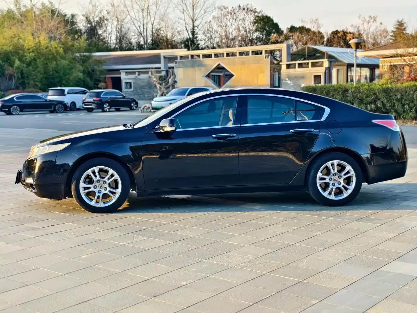 Acura TL 2010 3.5 Premium Edition — миниатюра 9