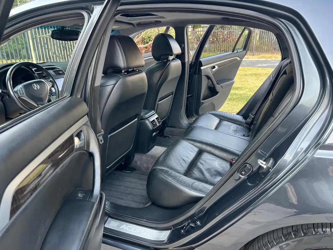 Acura TL 2006 3.2 Speed Edition — миниатюра 11