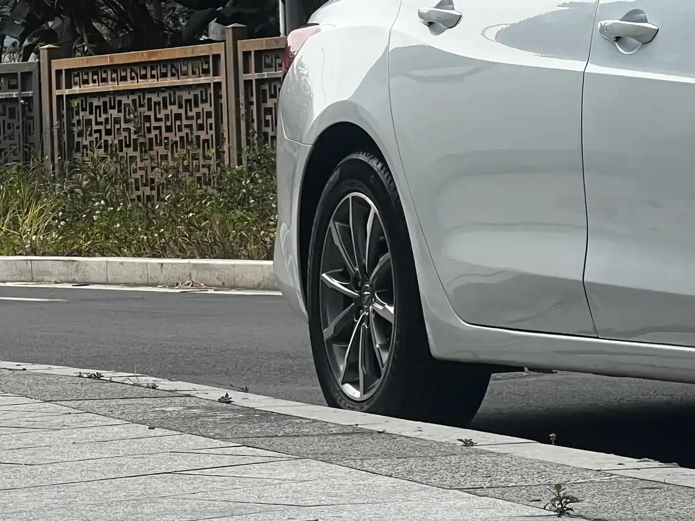 Acura TLX-L 2018 2.4L Enjoy Edition — миниатюра 7