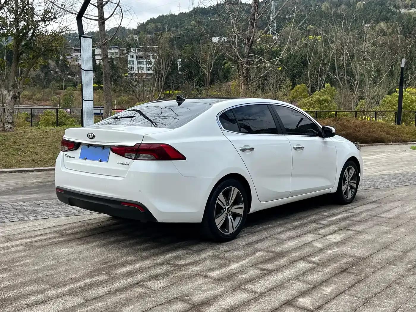 K5 2017 1.8L Automatic GLS — миниатюра 9