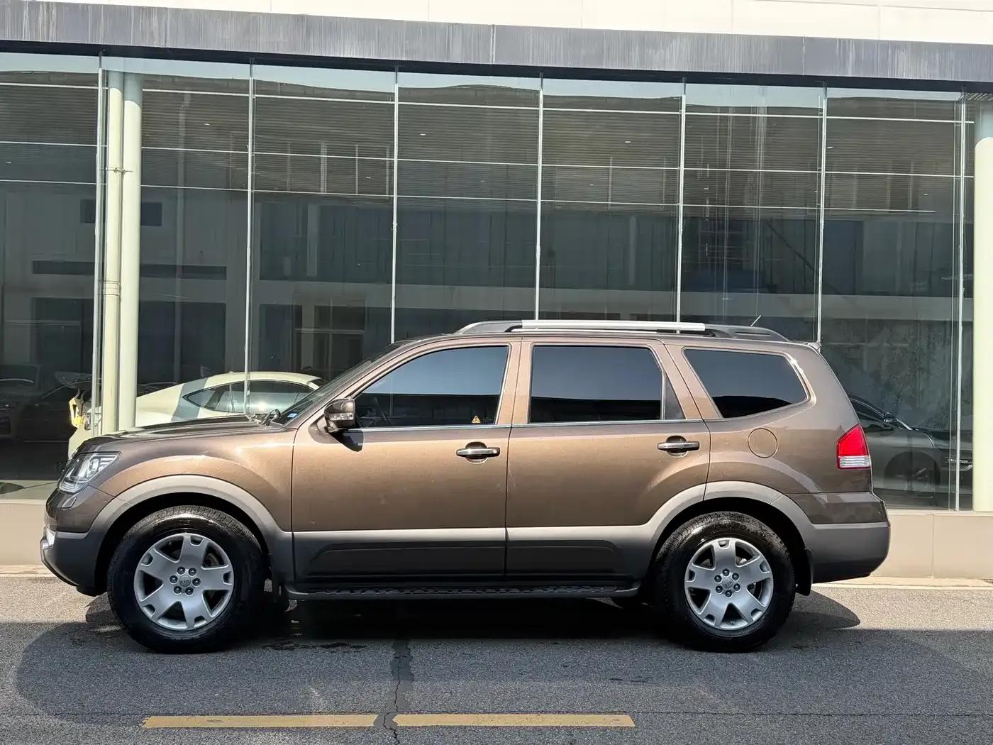 2015 Borrego 3.8L Luxury Edition (National IV Emission Standard) — миниатюра 3