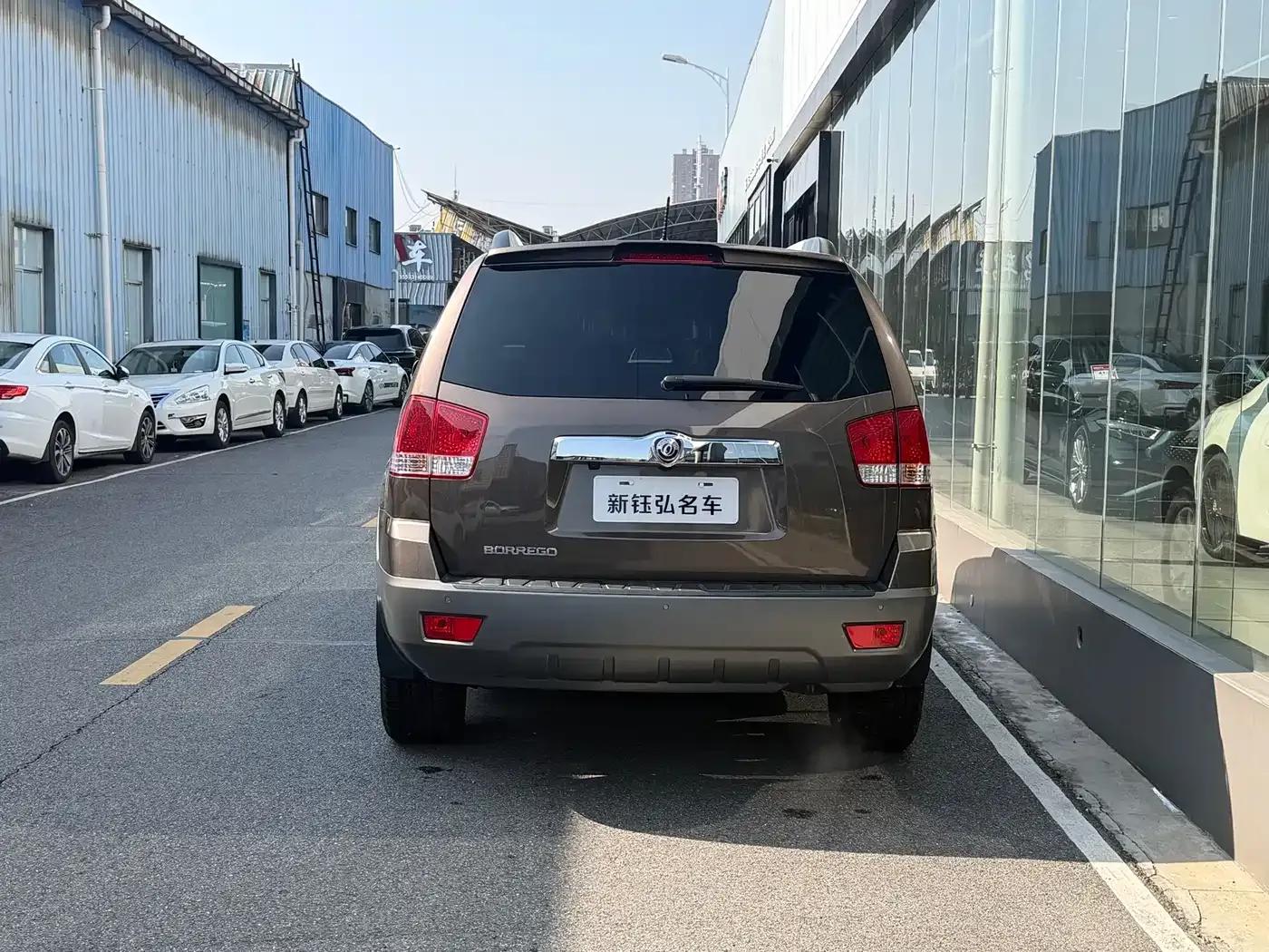 2015 Borrego 3.8L Luxury Edition (National IV Emission Standard) — миниатюра 5