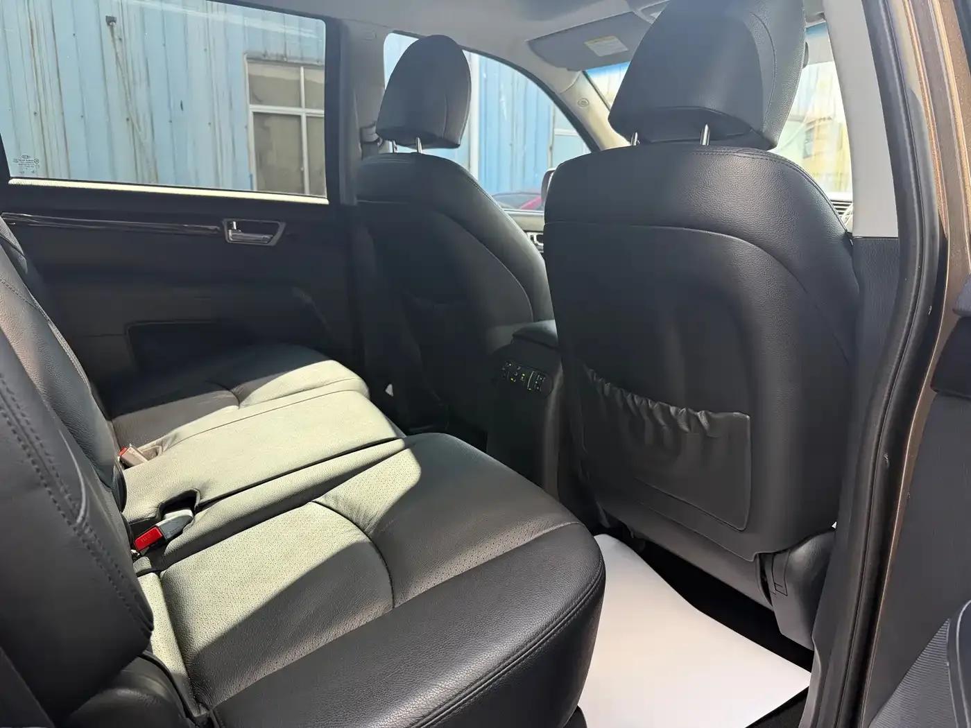 2015 Borrego 3.8L Luxury Edition (National IV Emission Standard) — миниатюра 6