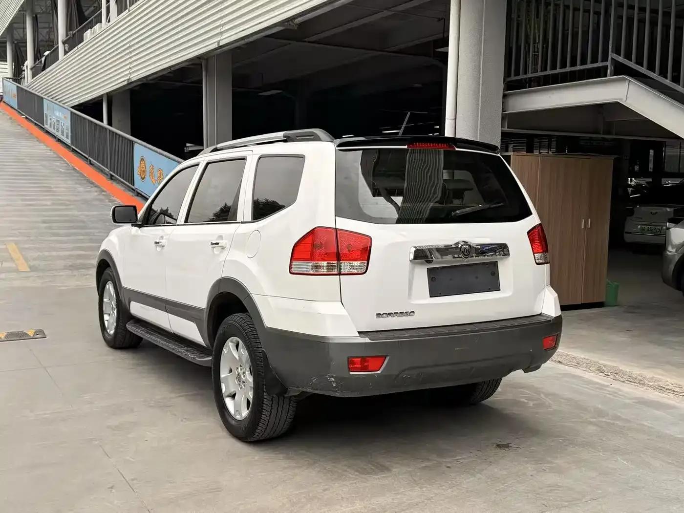 Borrego 2013 3.8L Luxury Edition (National V Emission Standard) — миниатюра 9