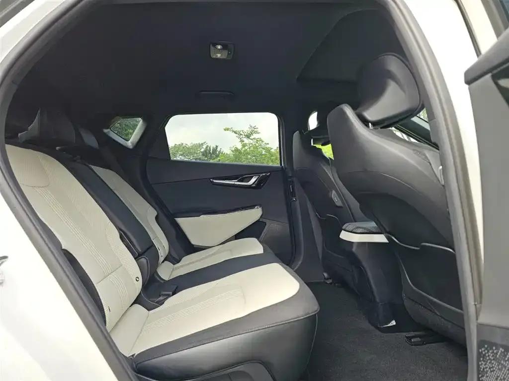 Kia EV6 2023 GT-Line — миниатюра 8