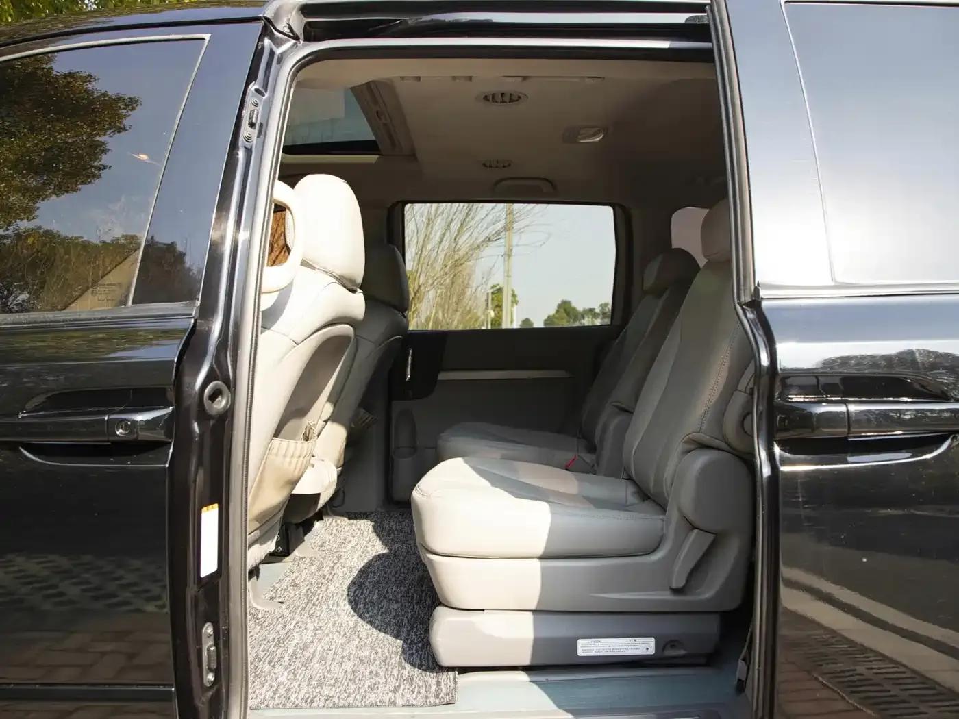 Kia VQ 2011 2.7 Comfort Edition — миниатюра 12