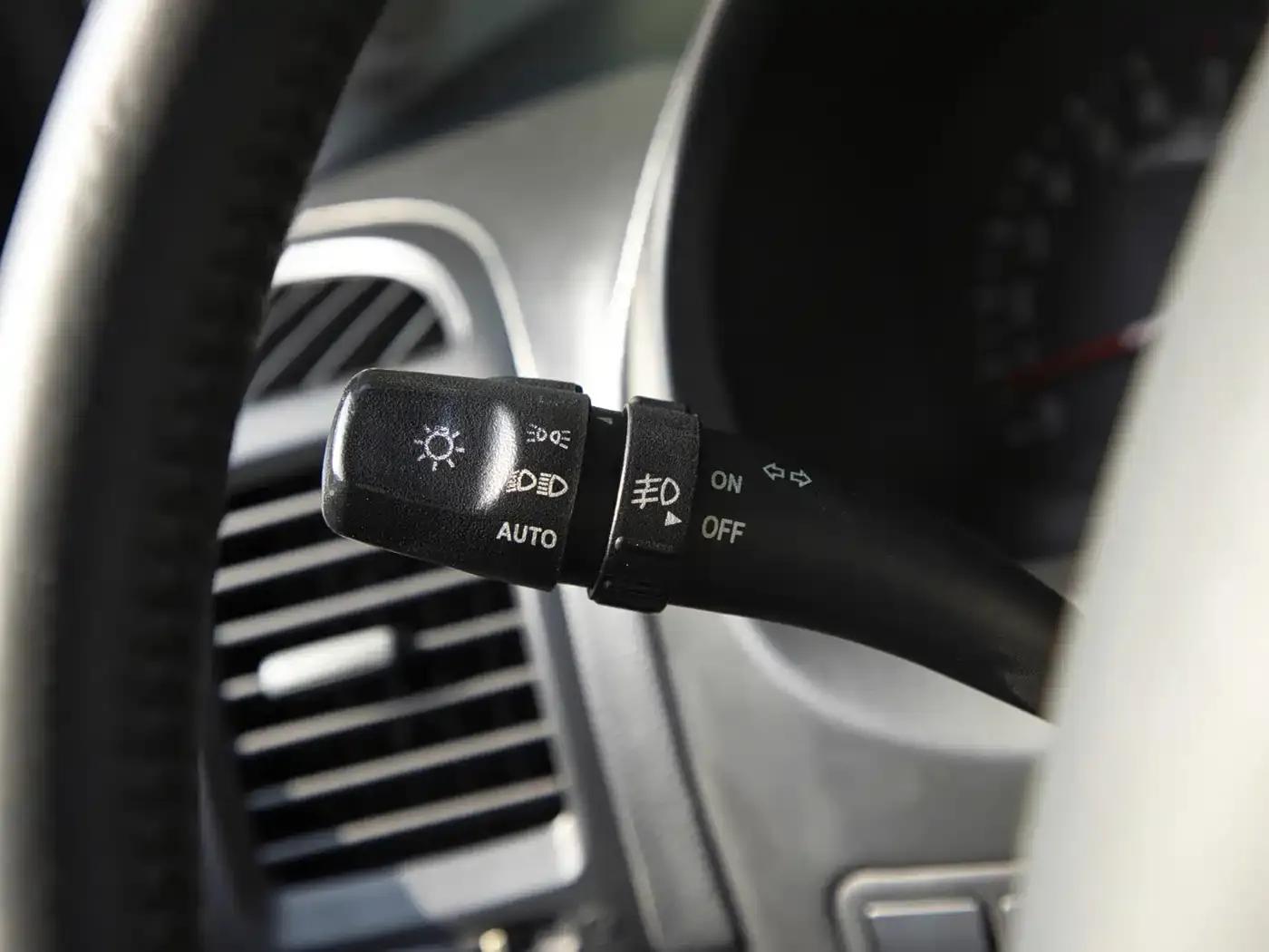 Kia VQ 2011 2.7 Comfort Edition — миниатюра 20