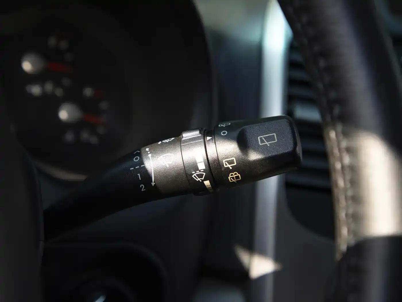 Kia VQ 2011 2.7 Comfort Edition — миниатюра 21