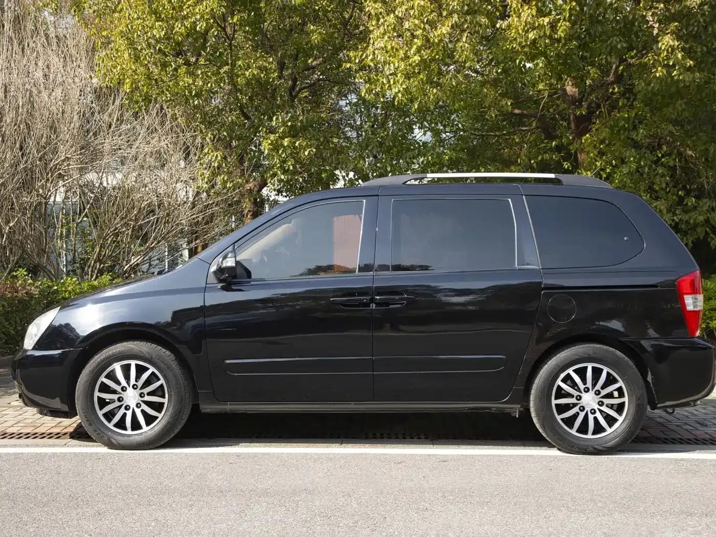 Kia VQ 2011 2.7 Comfort Edition — миниатюра 7
