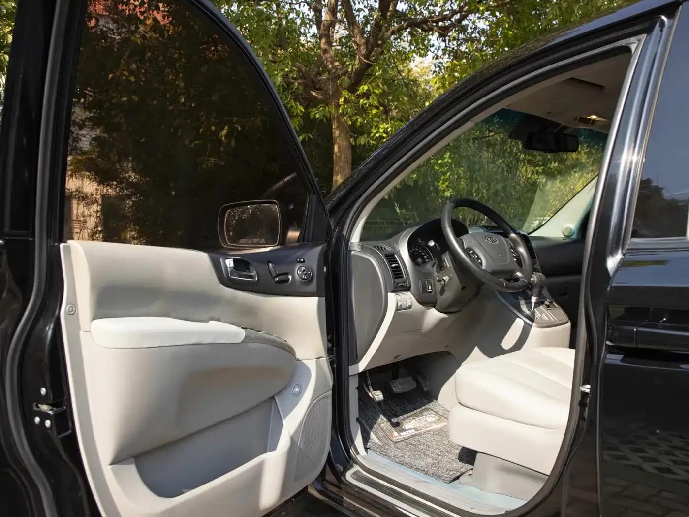 Kia VQ 2011 2.7 Comfort Edition — миниатюра 10