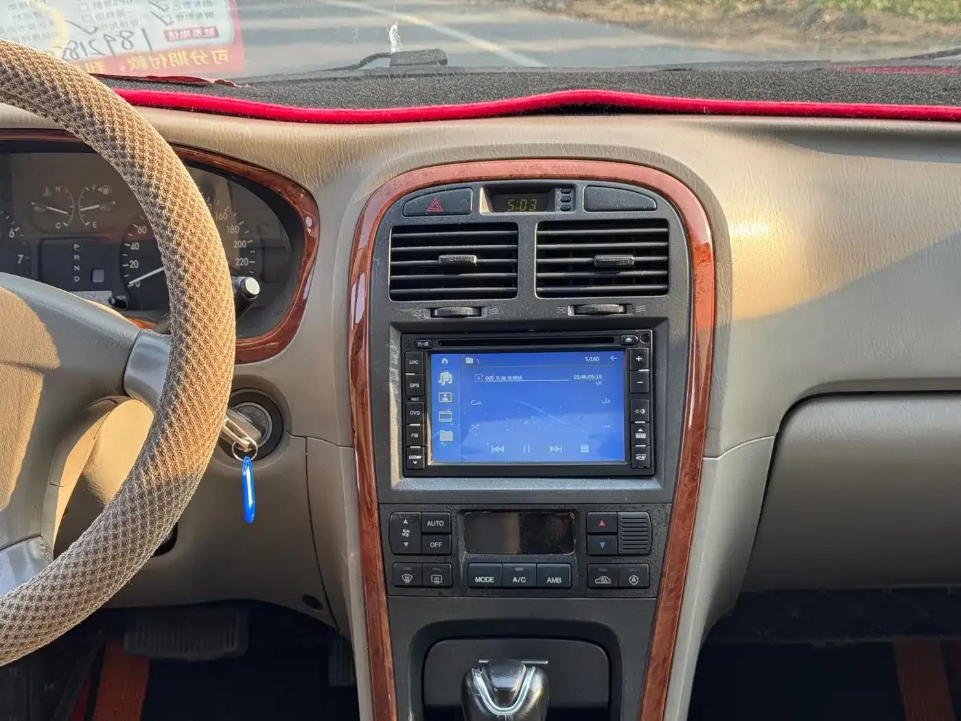 2006 Optimus Prime 2.0L Automatic Top-of-the-line Model — миниатюра 14