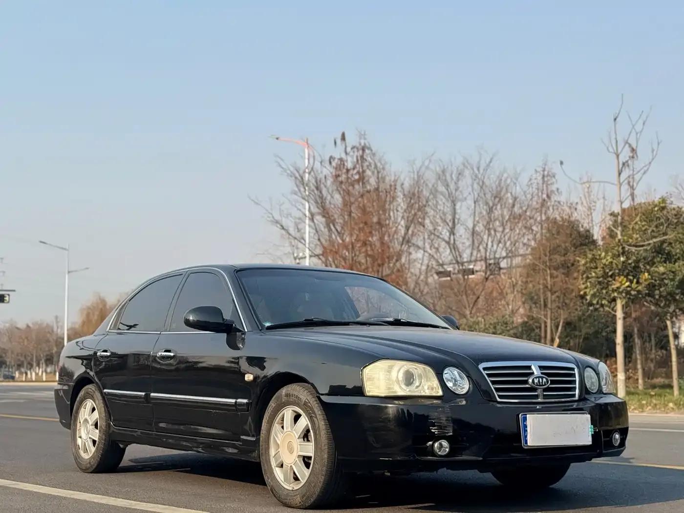 2006 Optimus Prime 2.0L Automatic Top-of-the-line Model — миниатюра 3