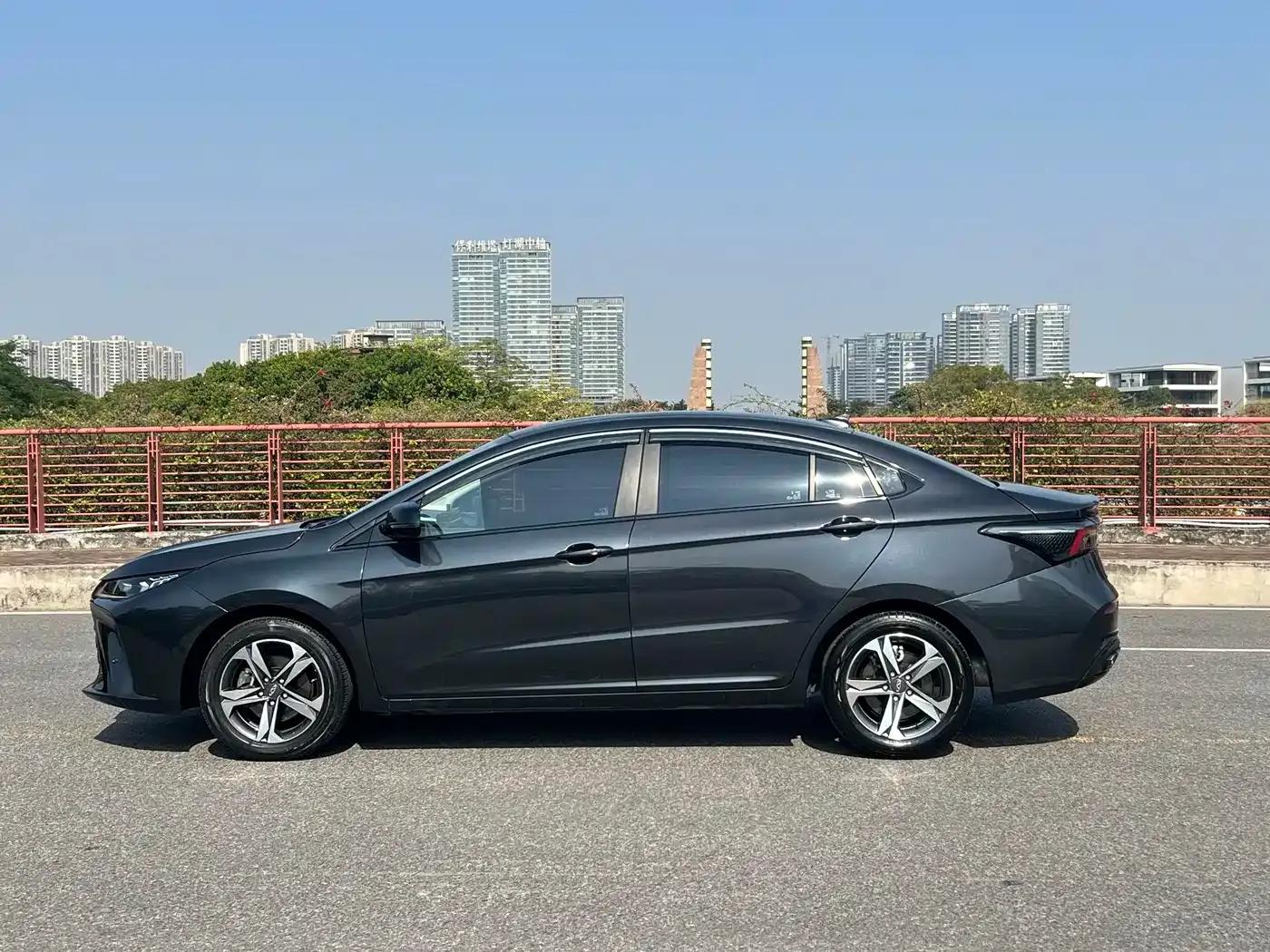 Chery Arrizo 5 GT 2023 1.5T CVT Enjoy — миниатюра 16