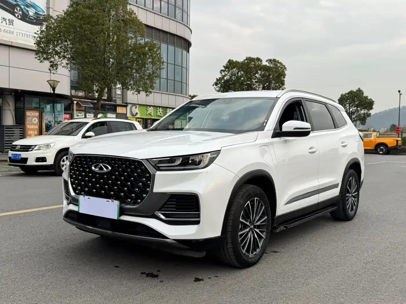 Chery Tiggo 8 PLUS Kunpeng e+ 2022 PHEV 1.5T Comfort e+ — миниатюра 1