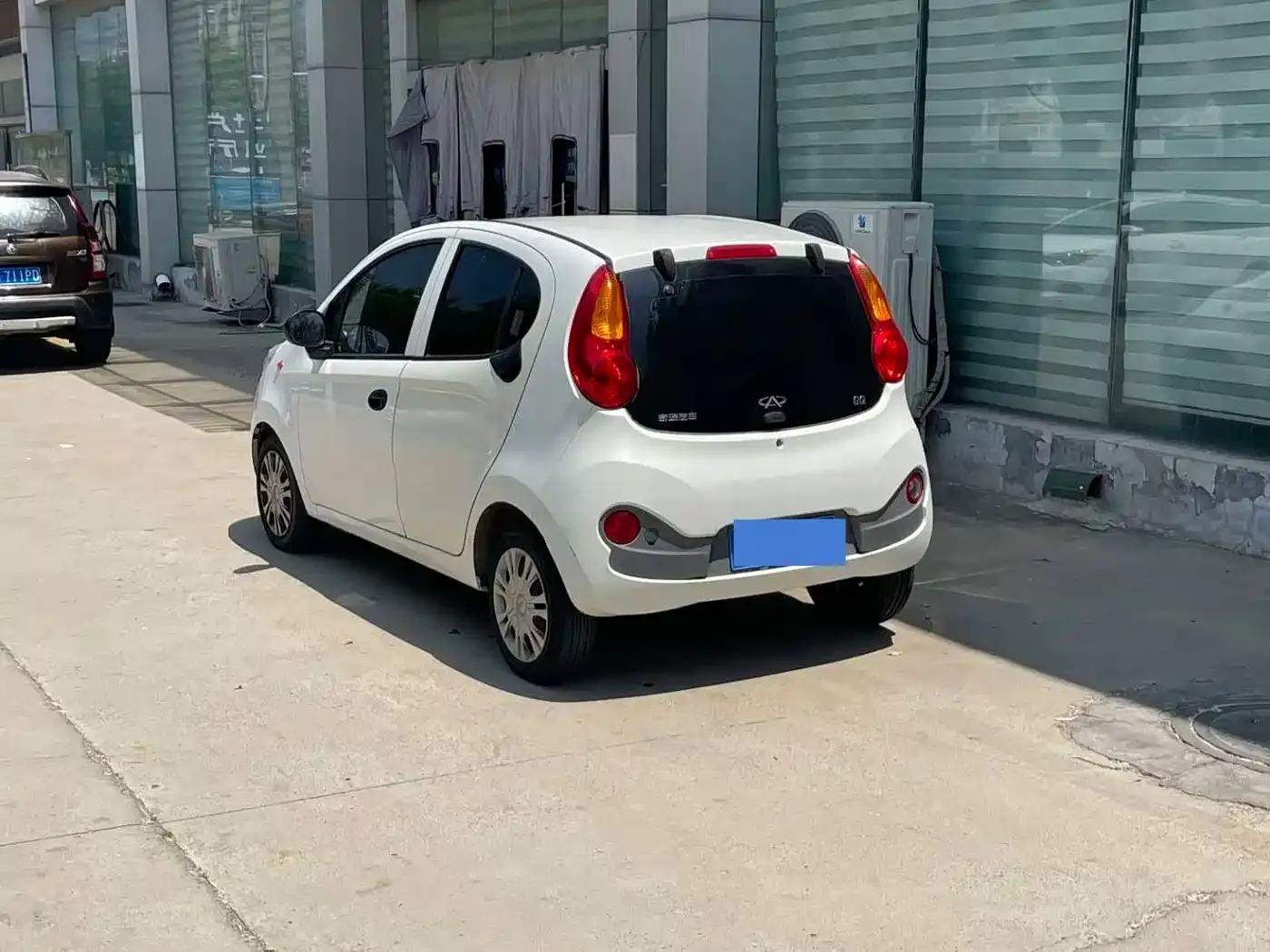 Chery QQ 2013 1.0L Manual Vitality Edition — миниатюра 4