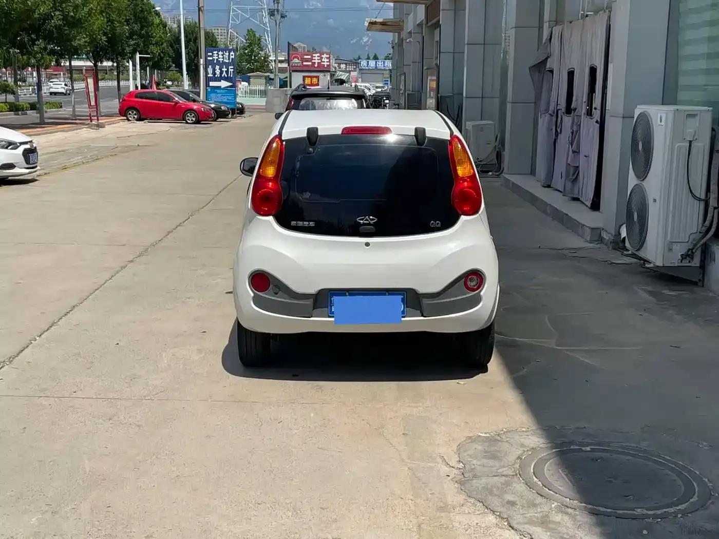 Chery QQ 2013 1.0L Manual Vitality Edition — миниатюра 5