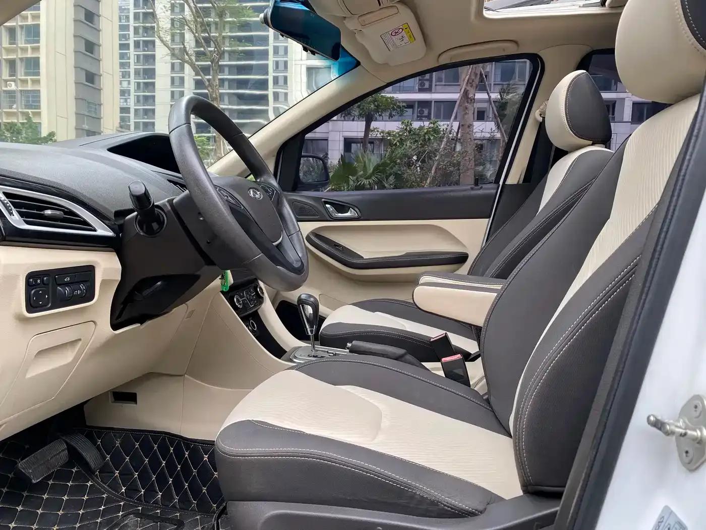 Chery Arrizo M7 2015 2.0L CVT Wide Edition 223 Seats — миниатюра 14
