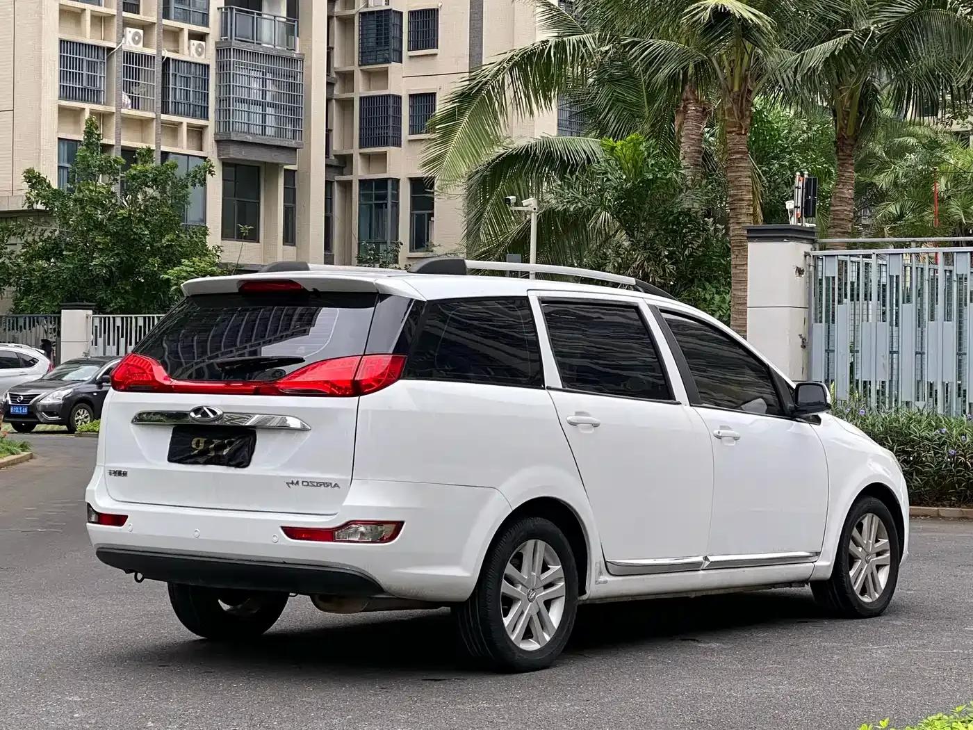 Chery Arrizo M7 2015 2.0L CVT Wide Edition 223 Seats — миниатюра 9