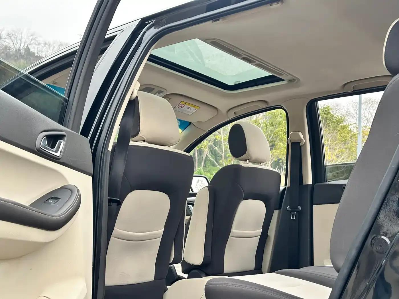 Chery Arrizo M7 2015 2.0L CVT Wide Edition 232 Seats — миниатюра 26