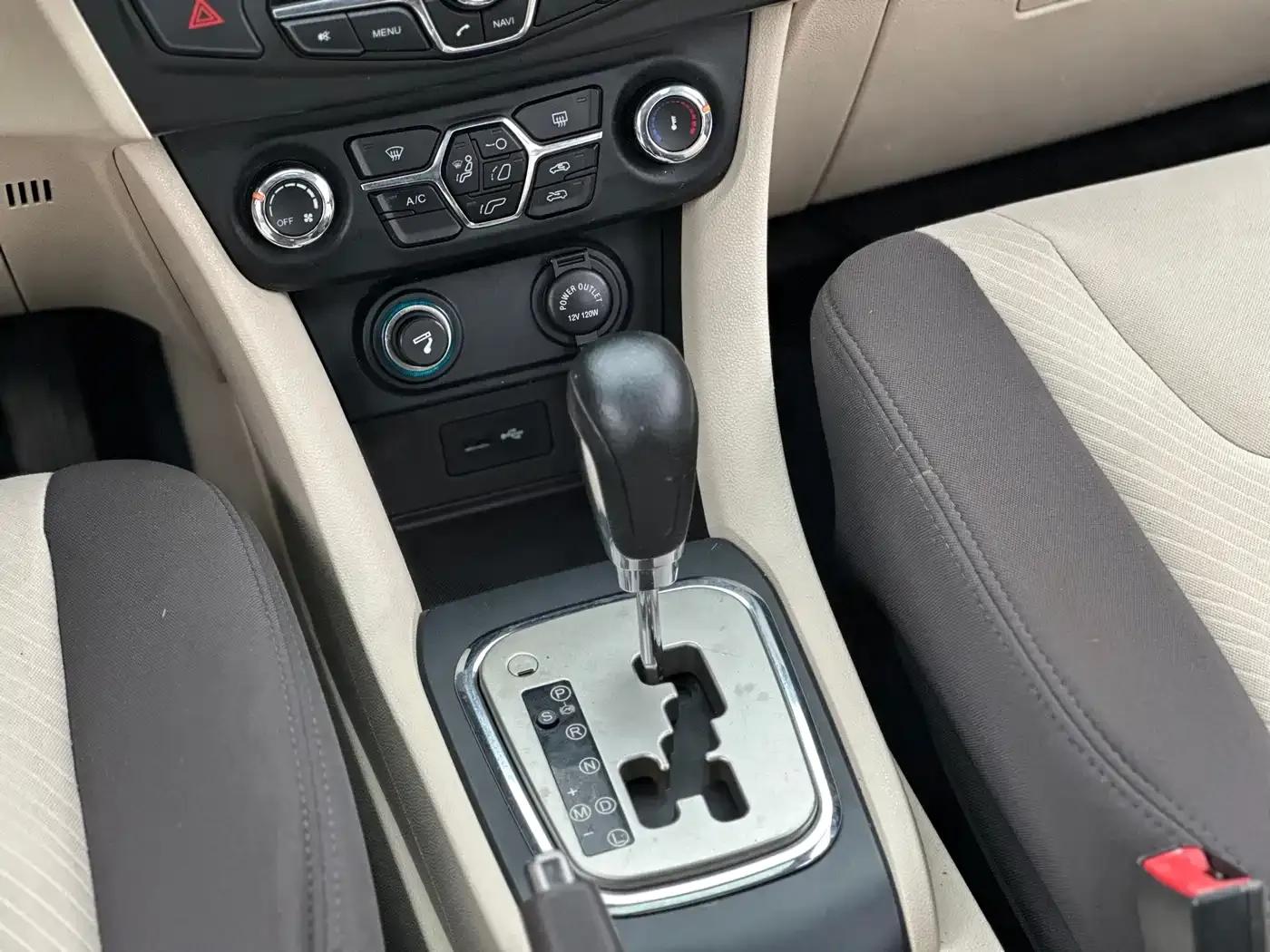 Chery Arrizo M7 2015 2.0L CVT Wide Edition 232 Seats — миниатюра 37