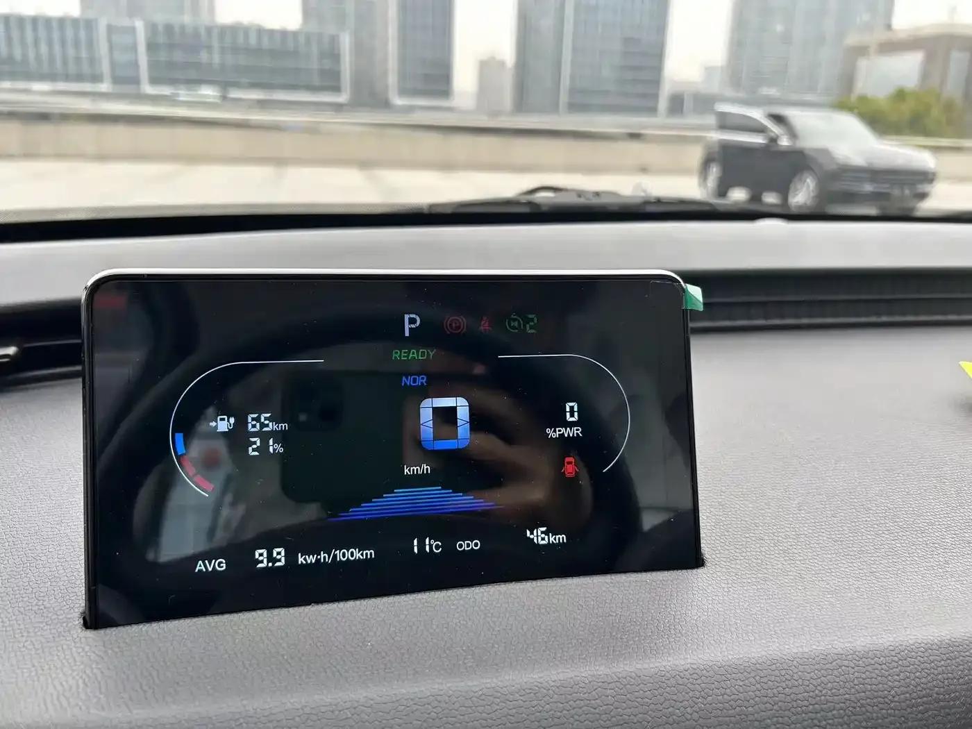 Domi 2025 Model 305km Comfort Edition — миниатюра 16