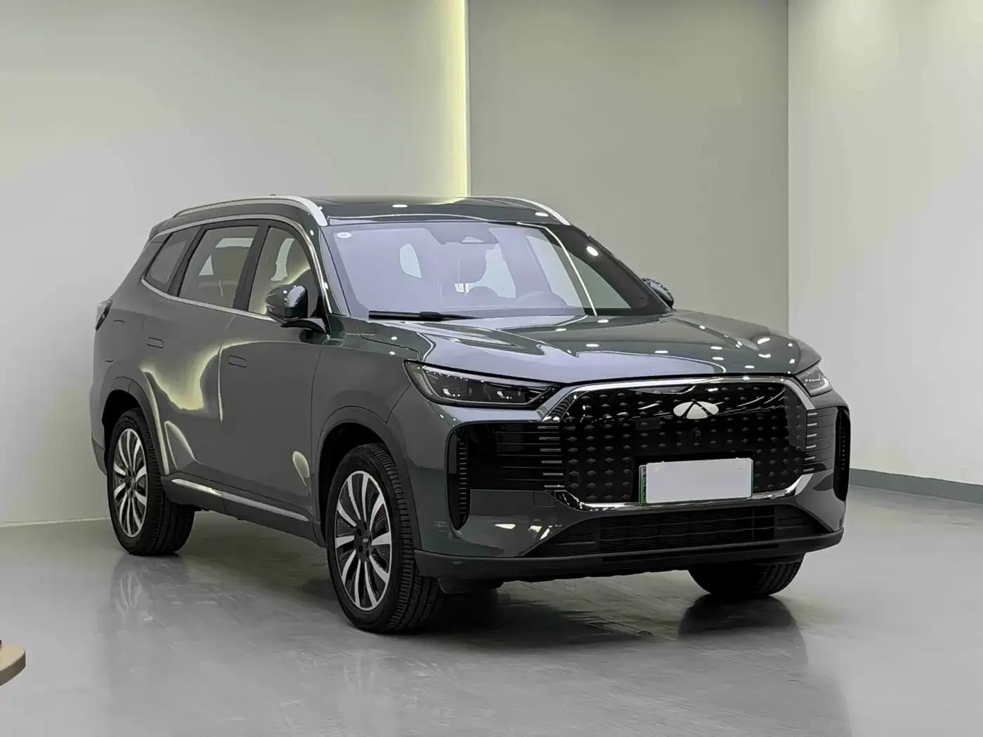 Fengyun T8 2025 1.5T 130km Premium Edition 5-seater — миниатюра 3