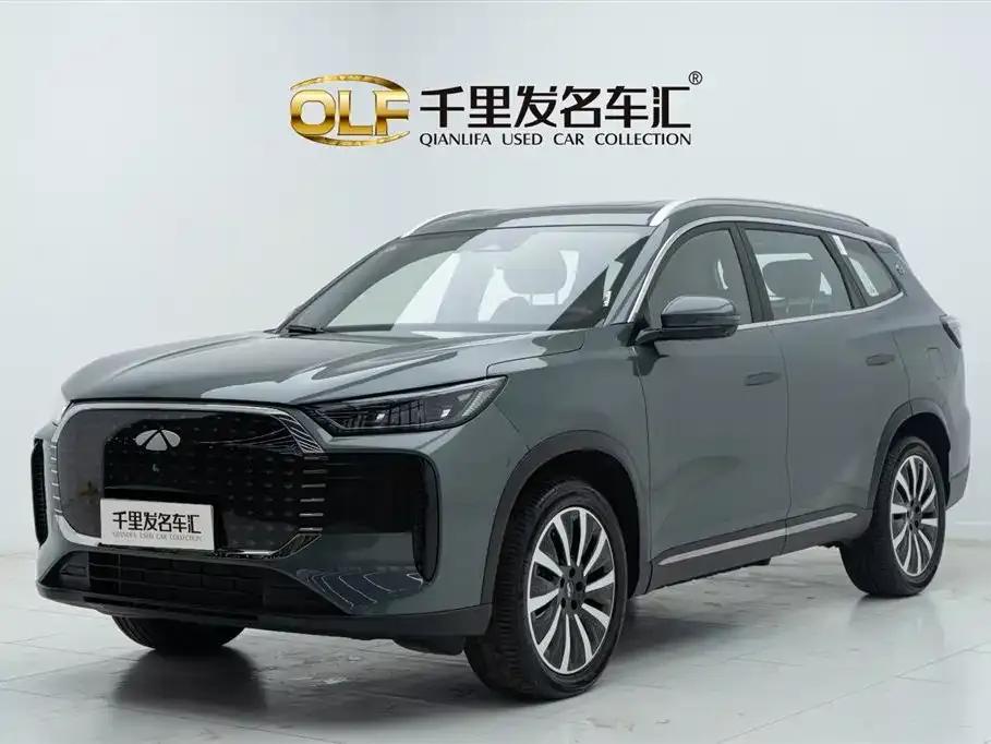 Fengyun T8 2025 1.5T 130km Premium Edition 5-seater — миниатюра 1