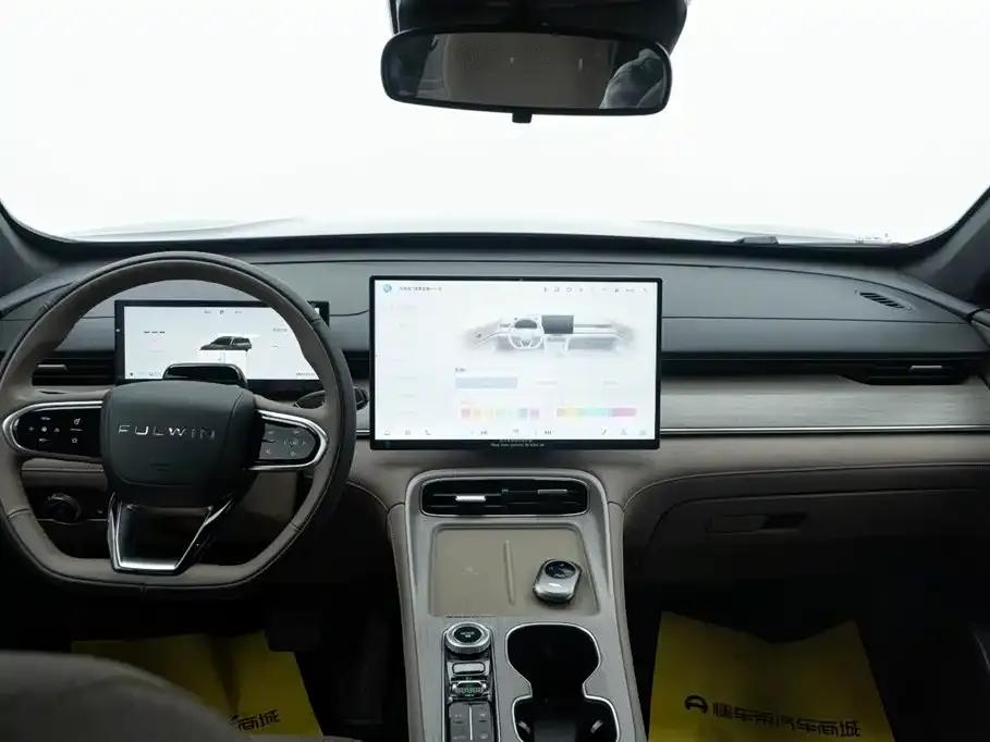 Fengyun T8 2025 1.5T 130km Premium Edition 5-seater — миниатюра 16